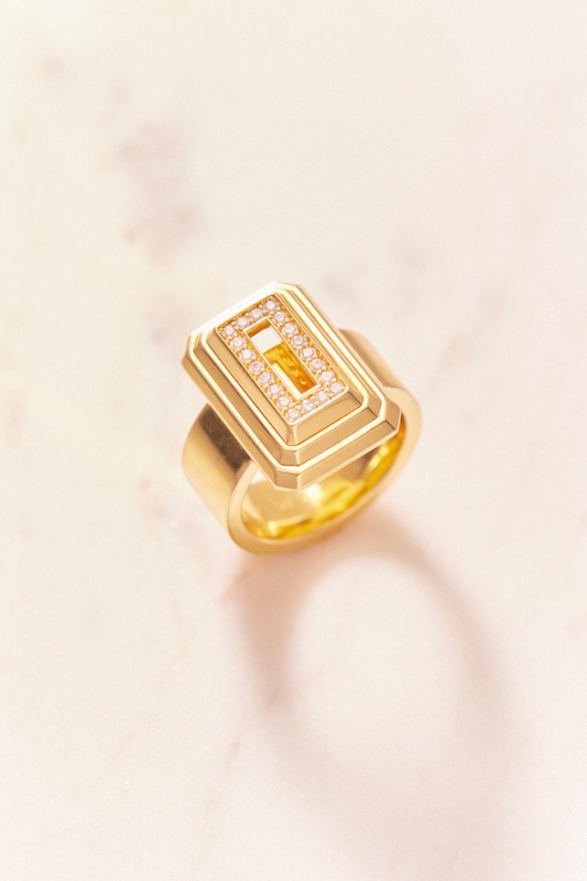 Ruifier Icon Pyramid Ring – Yellow Gold Vermeil