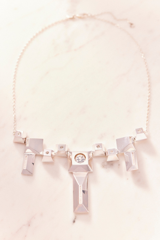 Ruifier Kinetic White Diamonds Necklace